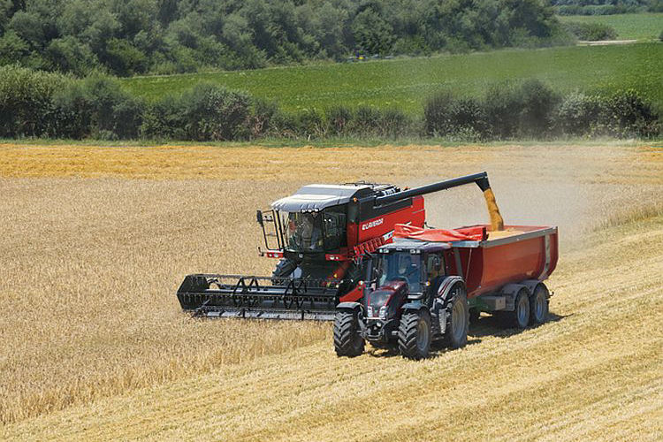 Θεριζοαλωνιστική μηχανή Laverda M200