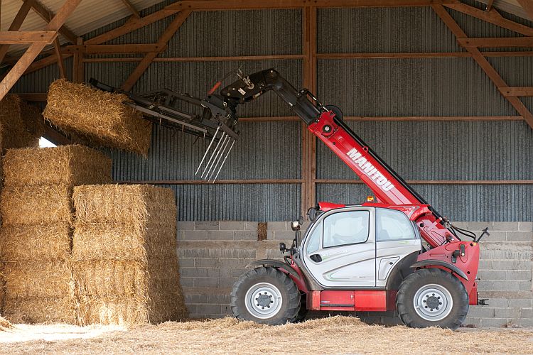 Τηλεσκοπικά μηχανήματα Manitou MLT 1040 145PS